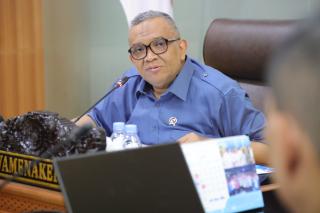 Kemnaker Tindak Lanjuti Aduan Buruh, Wamenaker Siap Turun Langsung ke Lapangan